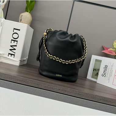 Loewe Flamenco Purse Bucket bag in nappa leather 