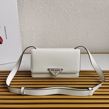 Borsa Prada Emblème in pelle spazzolata