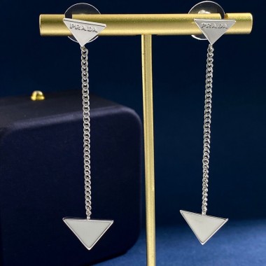 Orecchini pendenti Prada Symbole