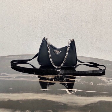 Mini Borsa in Re-Nylon 