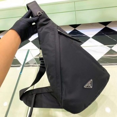 Zaino in Re-Nylon e pelle