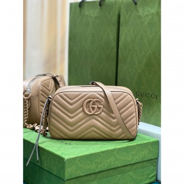 Borsa a spalla GG Marmont matelassé misura piccola