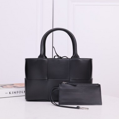 Bottega Veneta Borsa Arco Tote Piccola