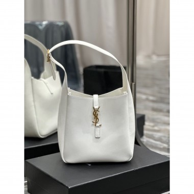 YSL Yves Saint Laurent LE 5 À 7 Soft Small in Smooth Leather  