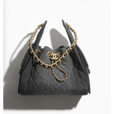 Chanel 25 Small handbag -Black washed denim 