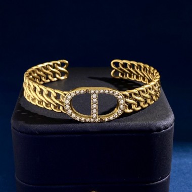 Dior Manchette