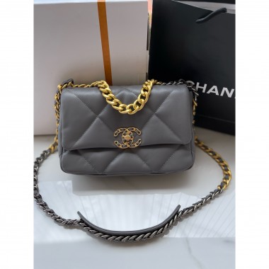 Chanel 19 Bag 