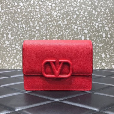 Valentino Portafoglio Con Catena Vring in Vitello