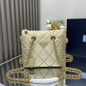 Prada Re-Edition 1995 Chaîne Re-Nylon tote bag