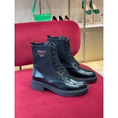 Stivaletti in pelle spazzolata e Re-Nylon