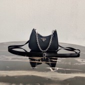 Mini Borsa in Re-Nylon 
