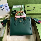 Borsa shopping Gucci Diana misura piccola