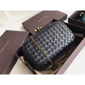 Bottega Veneta Knot Clutch 
