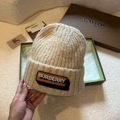 Burberr Cashmere beanie