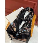 Dior Light-weight Cashmere scarf