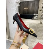Valentino Vlogo Calfskin Pump, Size 35-41