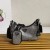 Borsa Prada Re-Edition 2005 in raso con cristalli