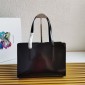 Borsa Prada Re-Edition 1995 medium in pelle spazzolata