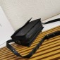 Borsa a spalla small in Re-Nylon imbottito