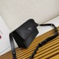 Borsa a spalla small in Re-Nylon imbottito