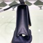 Borsa a spalla in Saffiano