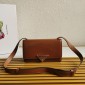 Borsa Prada Emblème in pelle spazzolata