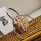 Borsa a spalla Prada Duet in Re-Nylon