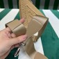 Borsa Prada Triangle in rafia
