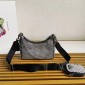 Borsa Prada Re-Edition 2005 in raso con cristalli