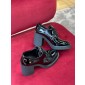 Stringate in pelle spazzolata con tacco