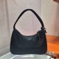 Mini borsa Prada Re-Edition 2005 in Re-Nylon