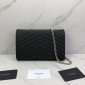 YSL Portafogli Monogram in pelle Con Catena  