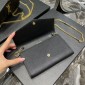YSL Portafogli e pochette Uptown in Pelle 