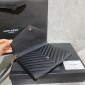 YSL clutch monogram in pelle  