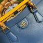 Borsa shopping Gucci Diana misura Media