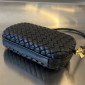 Bottega Veneta Knot Clutch On Strap 