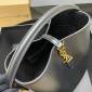 Saint Laurent LE 37 small in Shiny leather-Black