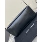 Saint Laurent LE 5 À 7 Supple Large in grained leather - Black