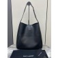 Saint Laurent LE 5 À 7 Supple Large in grained leather - Black