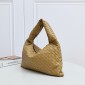 Bottega Veneta Small Hop Shoulder Bag -dark praline
