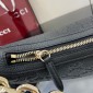 Gucci GG emblem Medium shoulder bag-Black