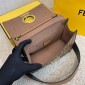 Fendi KAN I F Borsa in Pelle 