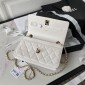 Chanel pochette con catena