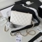Chanel pochette con catena