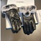 Chanel Leather Gloves
