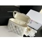 Chanel cosmetic Bag in pelle 