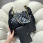 Chanel 25 Medium handbag -Black Grained Leather 