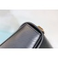 Louis Vuitton Twist MM in pelle Epi 