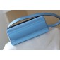 Lous Vuitton Twist MM in Epi leather