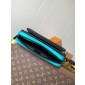 M11648 Trio Messenger